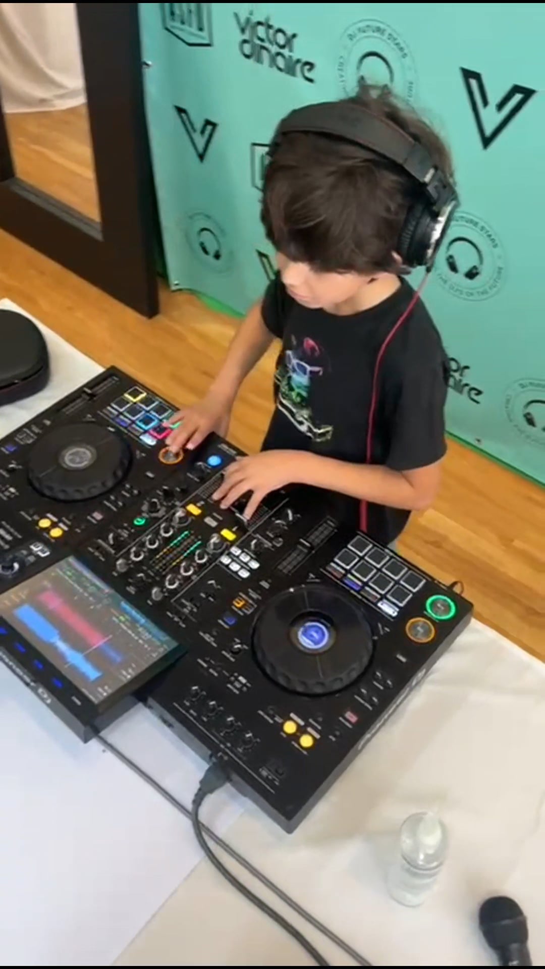 DJ FUTURE STARS activity photo 2
