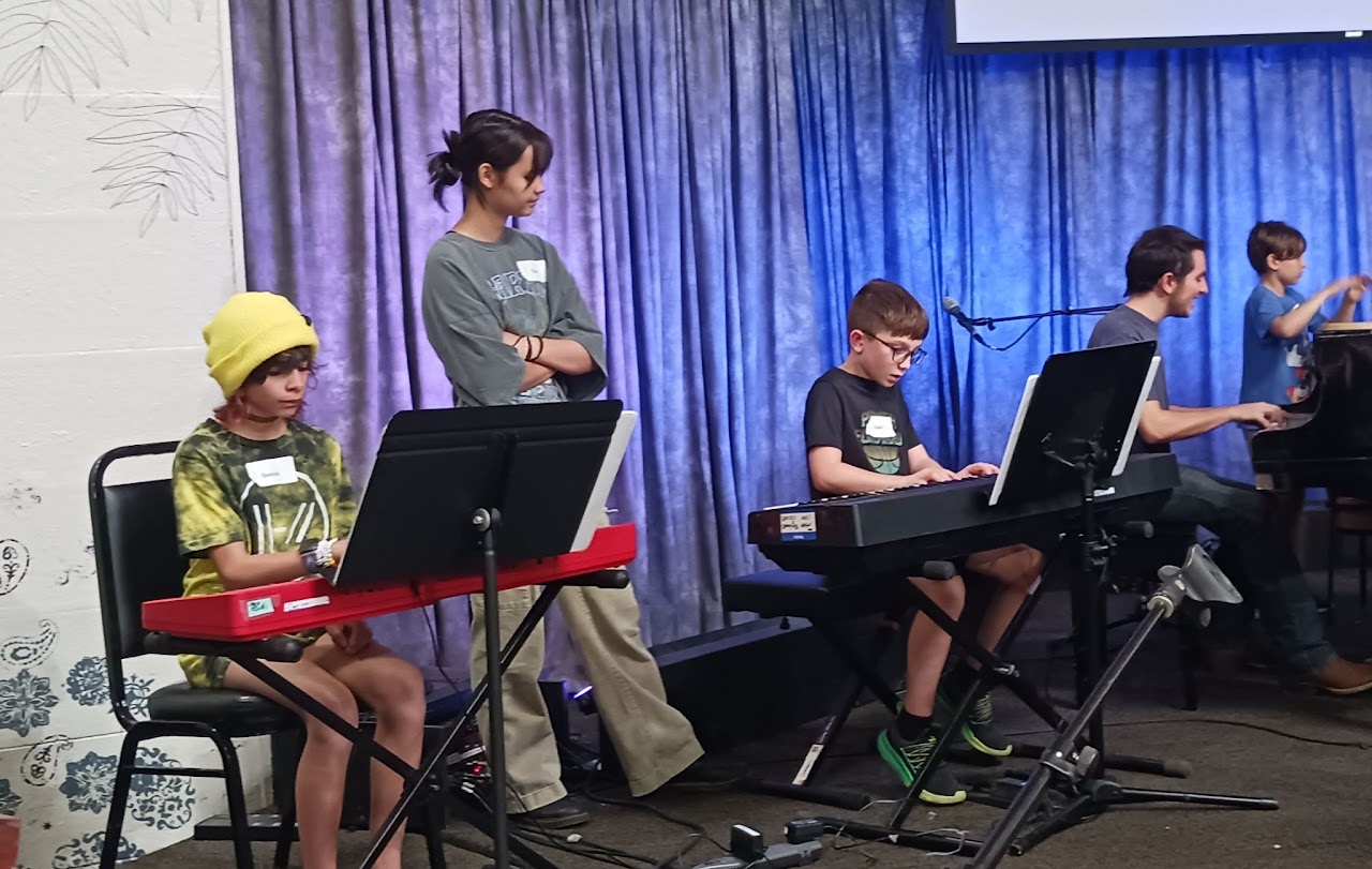 N2Worship camp photo